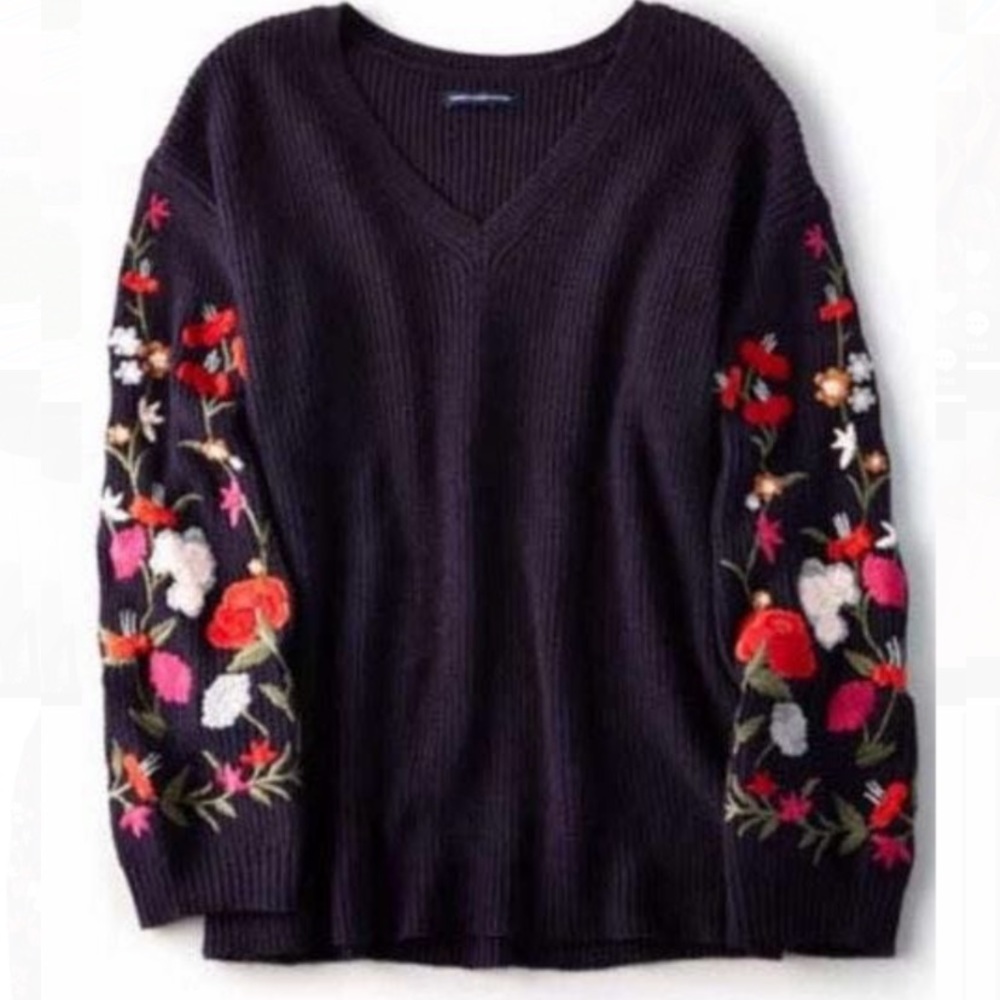 Floral Bellbottom Sleeves Sweater NWOT